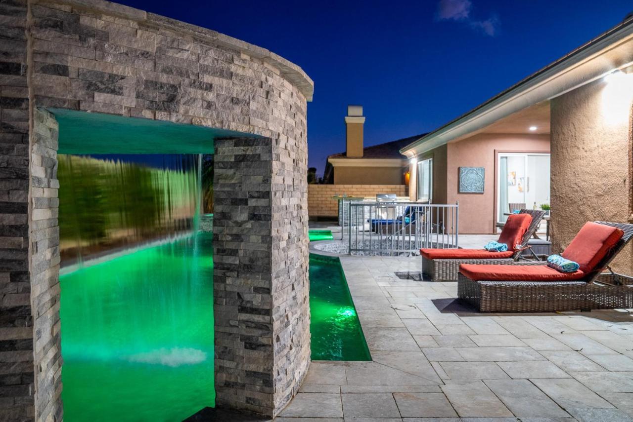 Sentiero - New Resort Style Living, Multi Level Pool Indio Dış mekan fotoğraf
